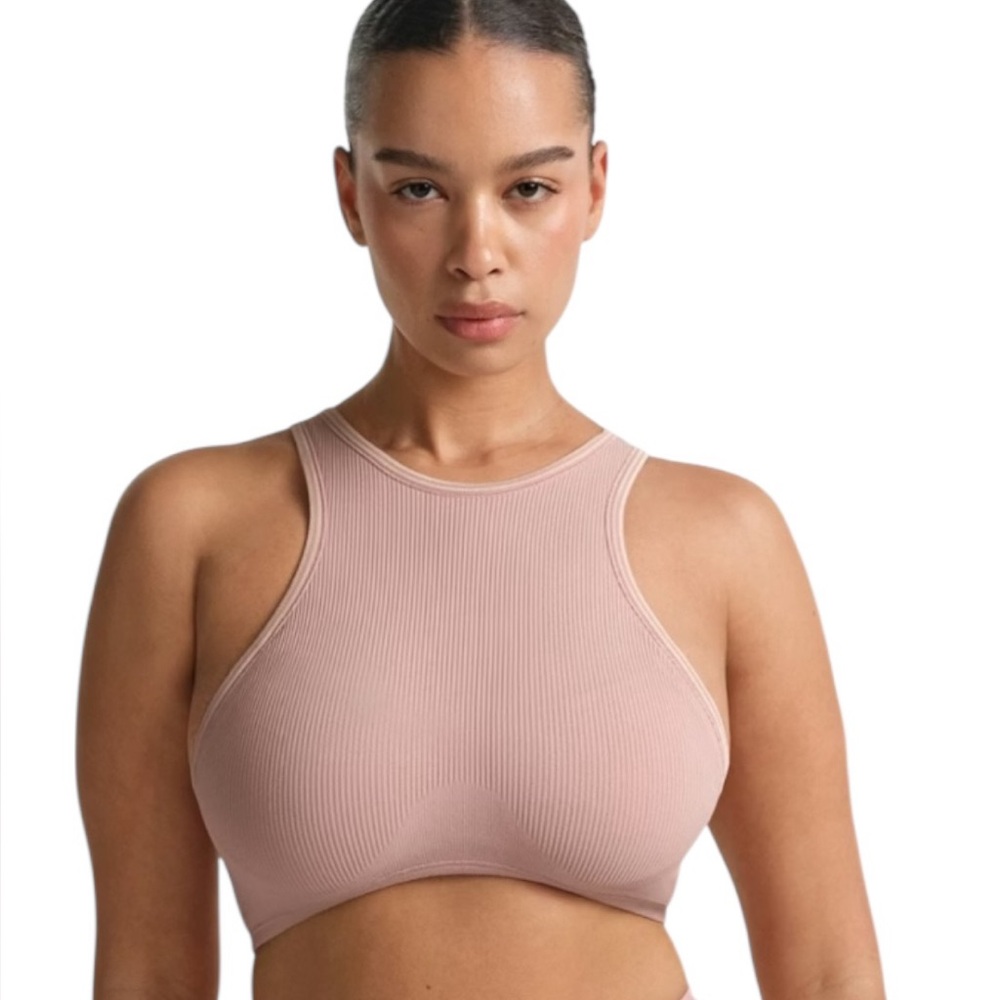 Nike Skims Ribbed Seamless Racer Front Bra